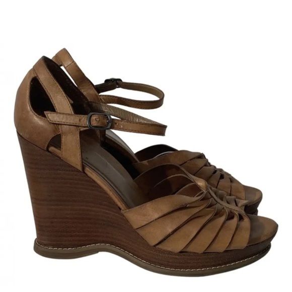 COTTON COUNTER Light Brown Leather Compensated Sandals size 40 US 8 Wedge Sandal - Picture 1 of 7